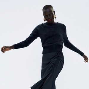 NWT Zara Cropped Sweater